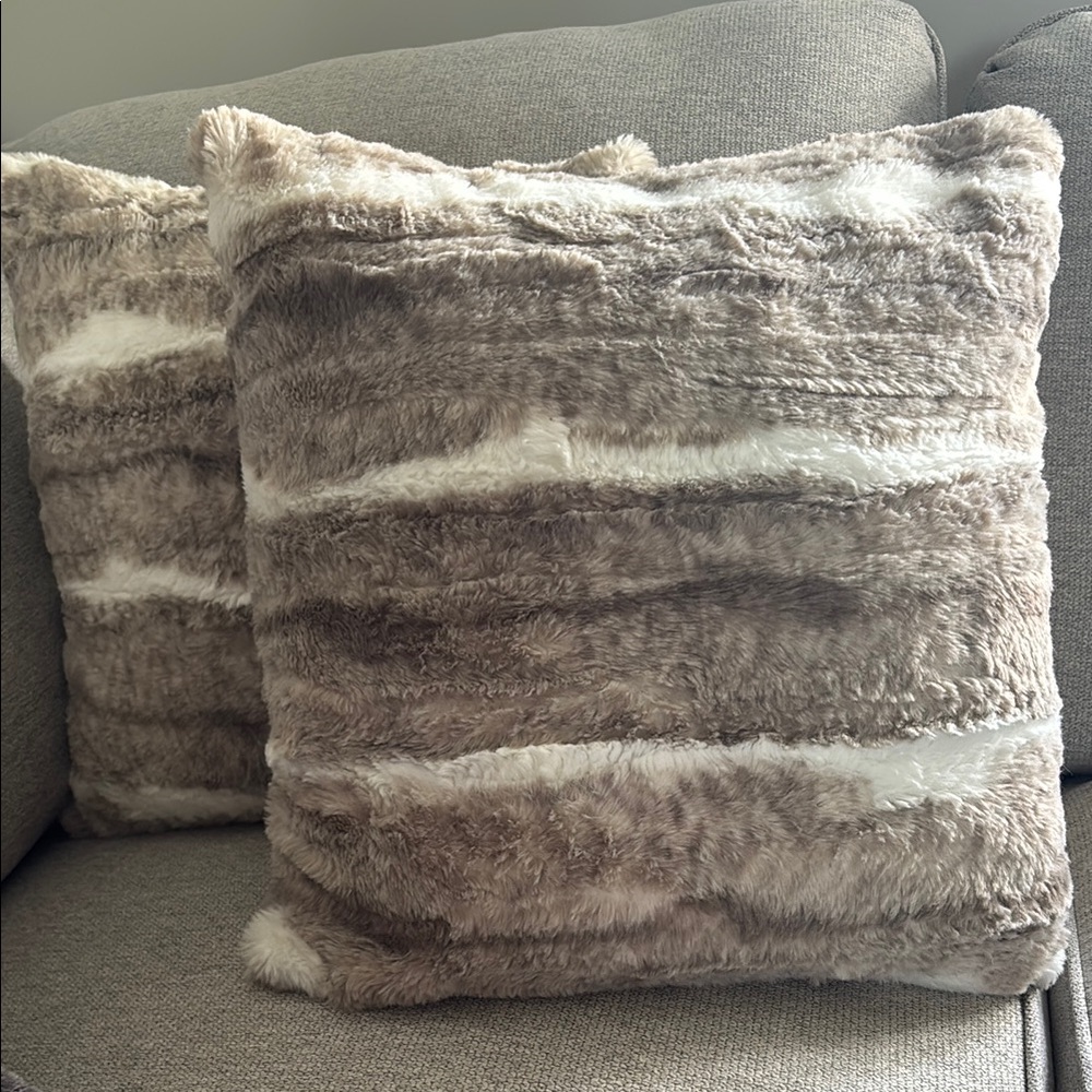 Faux Fur Throw Pillows